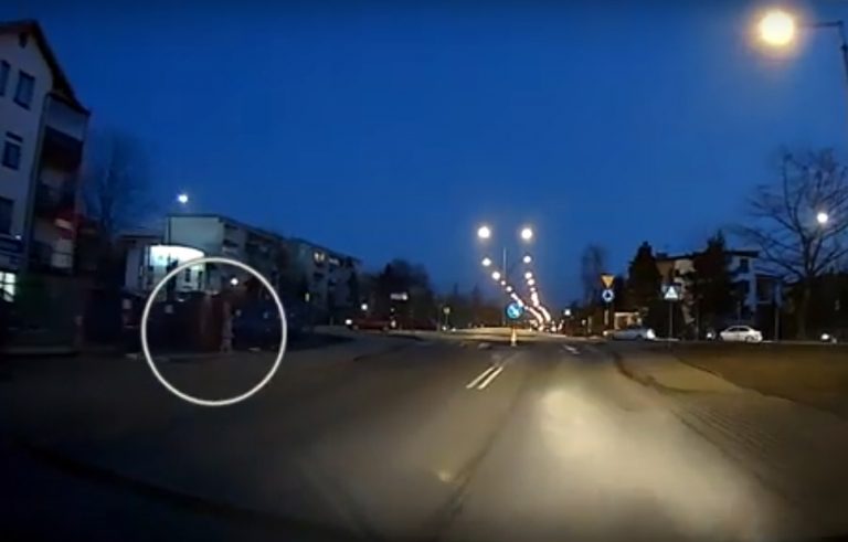 Kierowca uratował dziecko. Lekarstwem na autyzm jest Twoja czujność, empatia i życzliwość [FILM]
