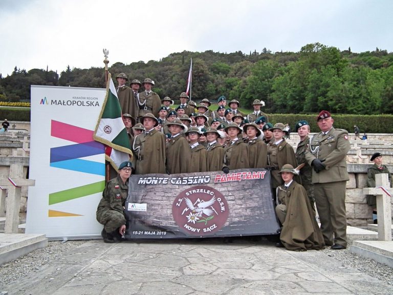 Nowy Sącz – Monte Cassino: Strzelcy przywieźli czerwone maki
