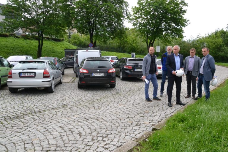 NOWY SĄCZ:  UWAGA! od 3 czerwca zamknięty parking pod Panoramą. Rozpoczyna się remont!