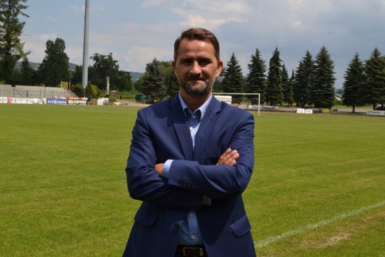 Trener Sandecji wyszedł ze szpitala. Nie wiadomo czy zostanie w klubie!