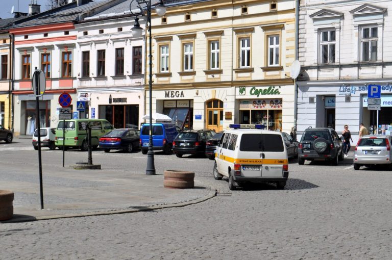 Nowy Sącz: bruk na rynku wreszcie do remontu?