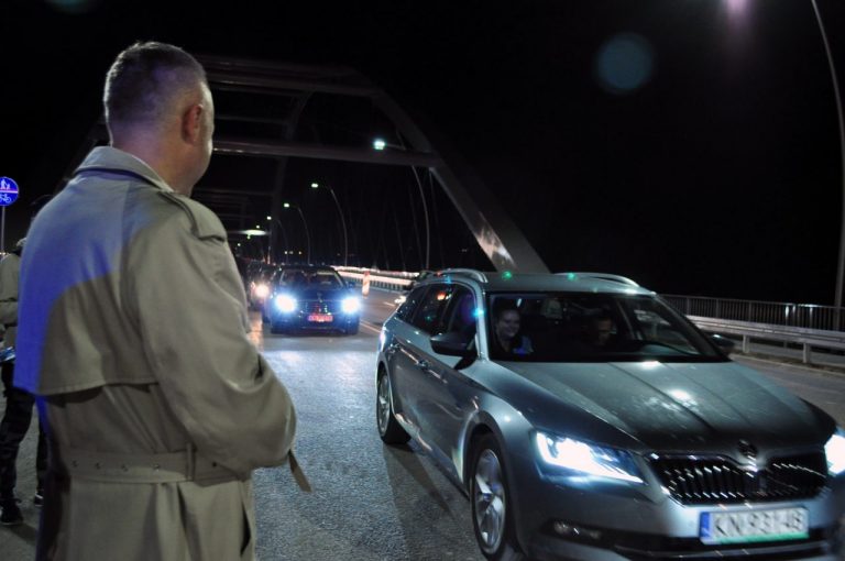 Burza wokół podwójnego otwarcia mostu. VIP-ów PiS nie będzie, bo prezydent ukradł show?