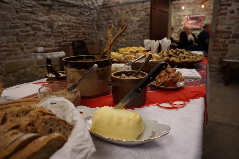 Lachowskie smaki, czyli co smakowało naszym przodkom i które smaki zostały nam w spadku