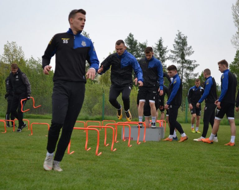 Pomocnik zgodnie z przypuszczeniami opuszcza Sandecję i wraca do GKS Bełchatów