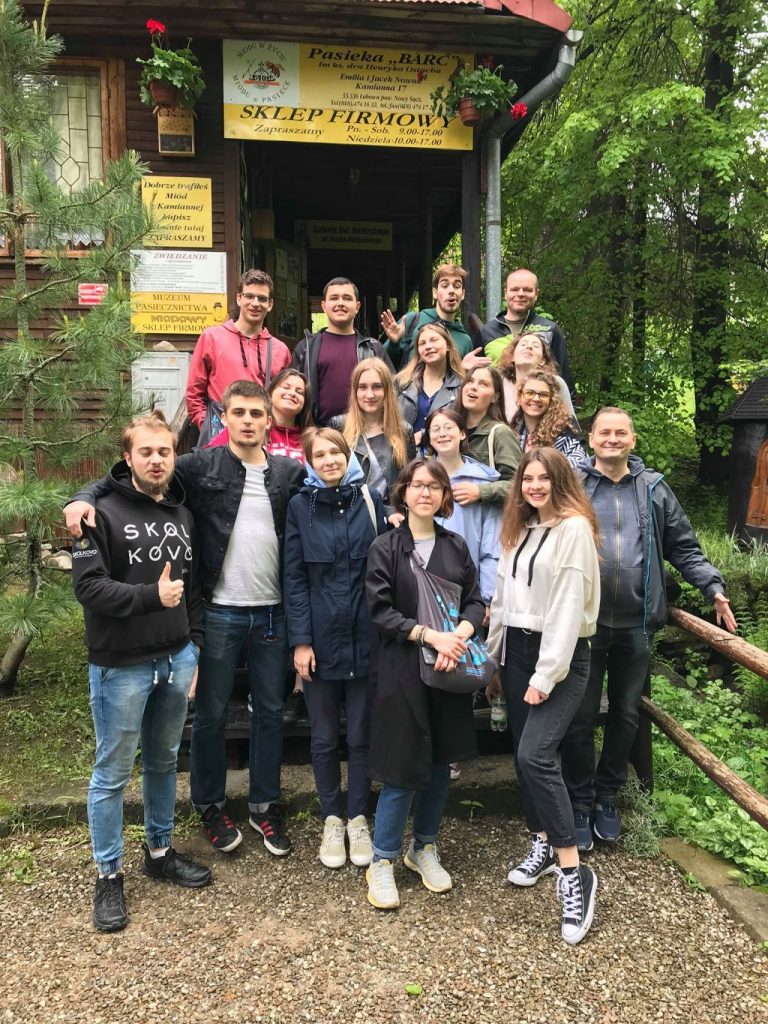 Fundacja Promocji Nauki i Kreatywności przyjmuje studentów z Ukrainy, Białorusi i Rosji