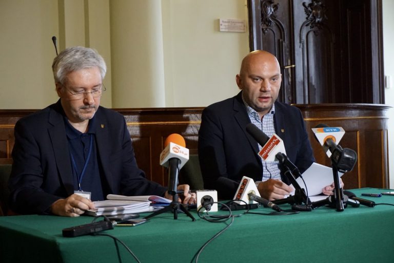 Artur Bochenek: bawmy się dalej w walkę z prezydentem
