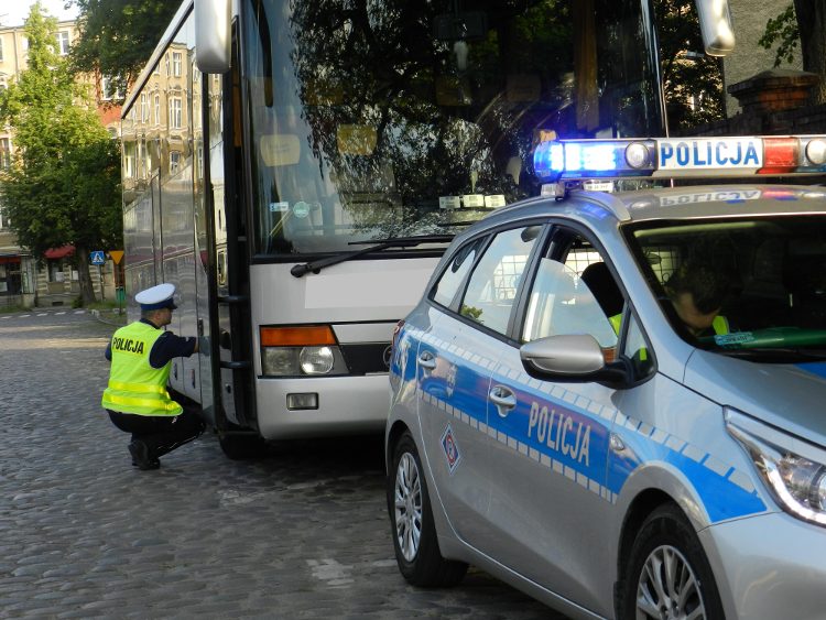 Uwaga! Policja znów sprawdza autokary