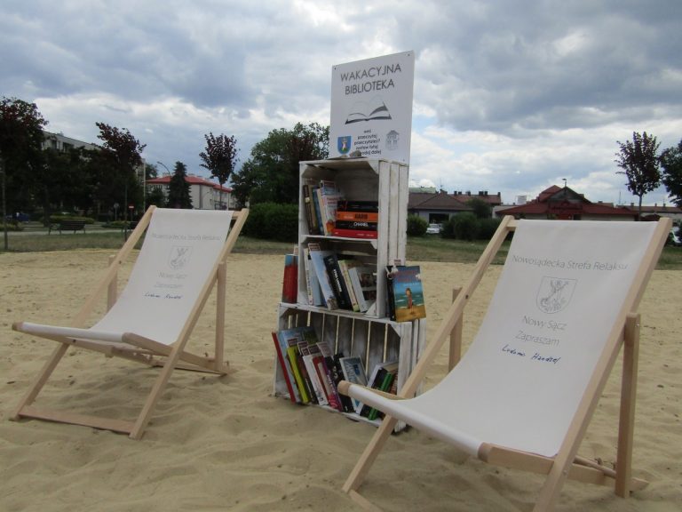 Bookcrossing w Nowym Sączu. Wymień się książką w strefie relaksu!