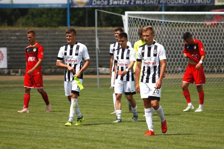 Młody pomocnik opuszcza Sandecję