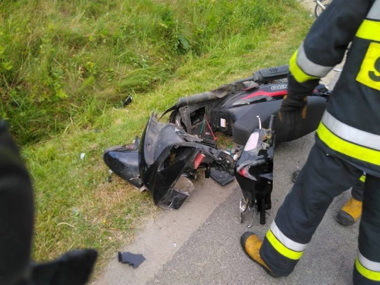 Kicznia: zderzenie skutera z motocyklem, troje dzieci w szpitalu