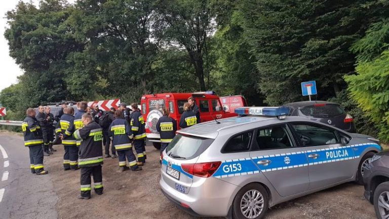 Gdzie jest 29-latek? Mężczyzna zostawił samochód na poboczu i zaginął