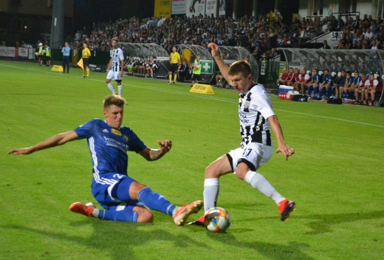 Porażka Sandecji z Miedzią na zdjęciach [Fotogaleria]