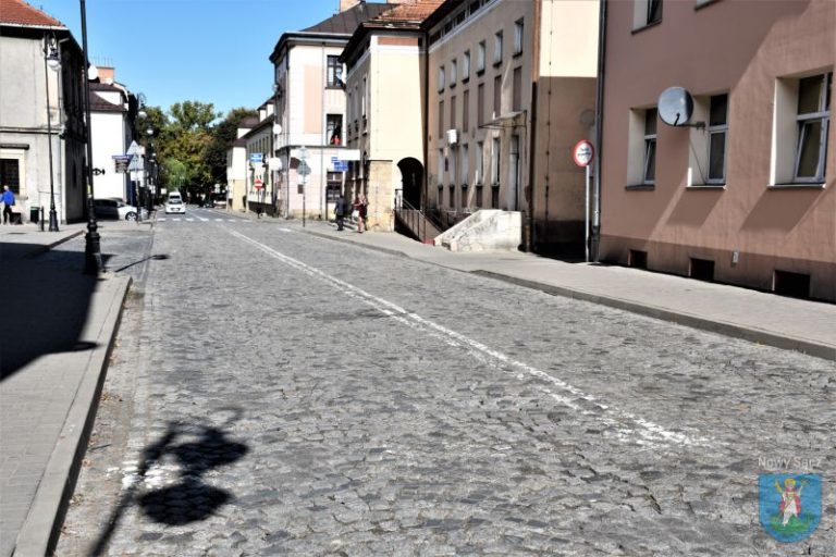 UWAGA! znów zmiana organizacji ruchu w okolicach sądeckiego Rynku