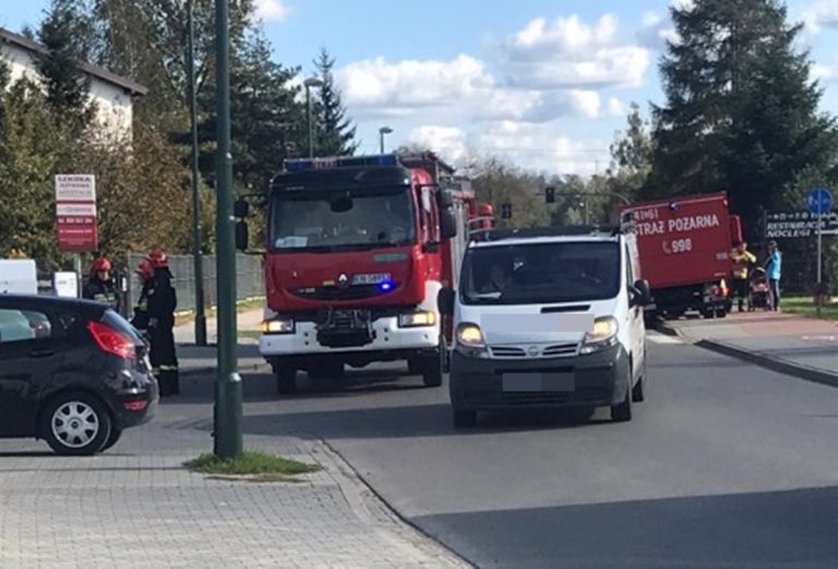 Nowy Sącz: ewakuacja szkół. Sprawcy ,,głupiego żartu” grozi nawet 8 lat więzienia