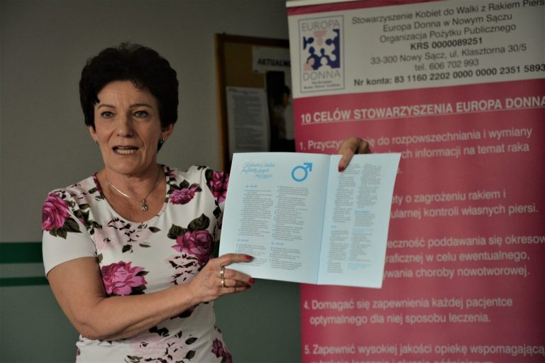 Pracownicy FAKRO na warsztatach z okazji Europejskiego Dnia Walki z Rakiem Piersi