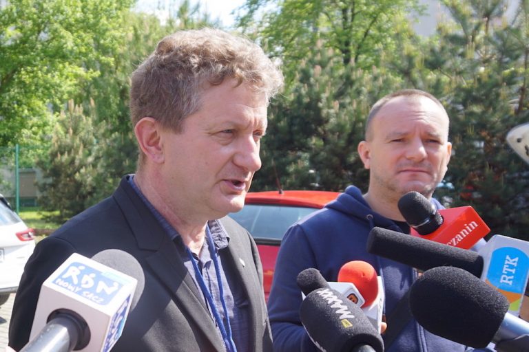 Eksperckim głosem o smogu. Grzegorz Tabasz: wypowiedzieliśmy wojnę palaczom śmieci