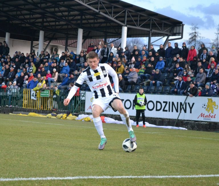 Dominik Kun z Sandecji: „Liczę, że pójdziemy za ciosem” [Wywiad]