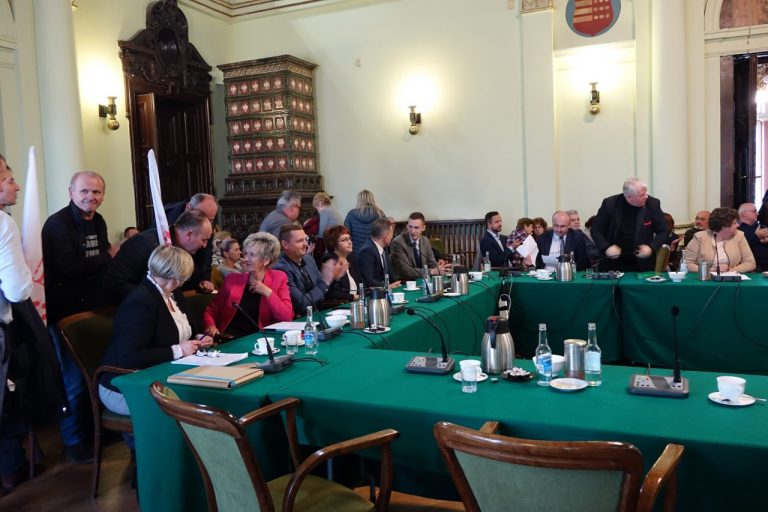 Trwa XXV sesja Rady Miasta. W programie jeden ważny punkt