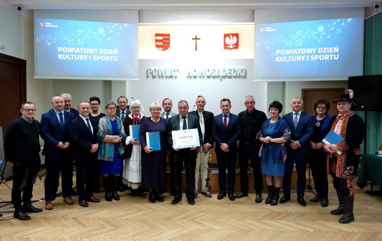 Nagrody dla poetów i animatorów kultury z Sądecczyzny