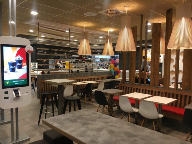 Już jest! McDonald’s przy rondzie w Starym Sączu otwarty
