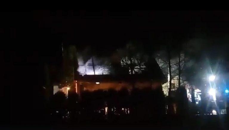 Nowy Sącz: strażacy walczyli z dwoma pożarami w tym samym czasie [film]