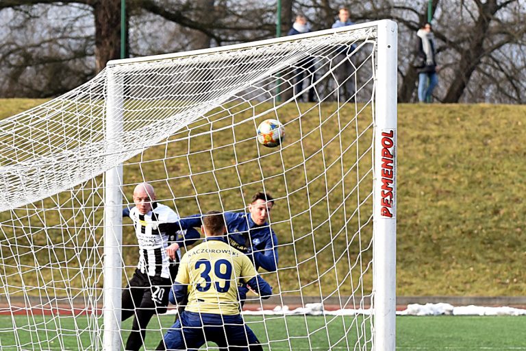 Bitwa na stałe fragmenty gry. Sandecja przegrywa ze Stalą Rzeszów
