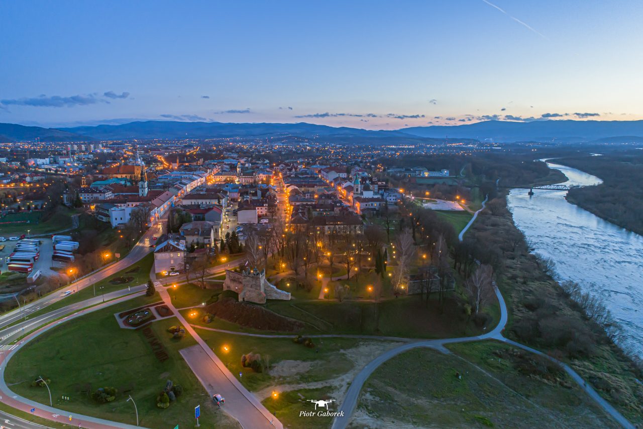 Baszta Kowalska, Dunajec z lotu ptaka