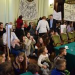 protest przeciwko likwidacji szkoły
