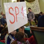 protest przeciwko likwidacji szkoły