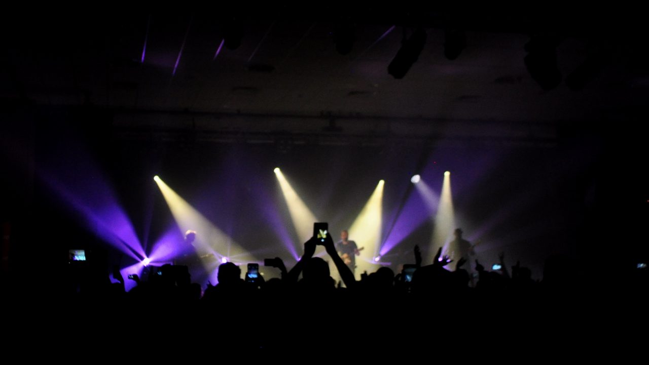 krynica źródłem kultury, scena, światła