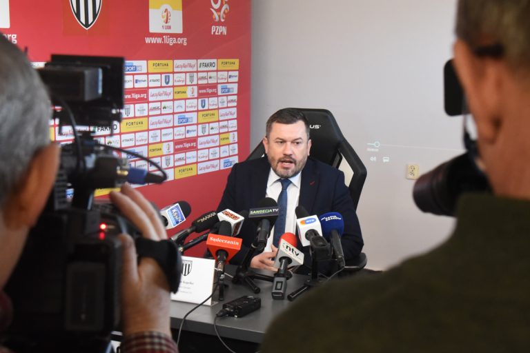 Artur Kapelko: cały czas budujemy markę „Sandecja”