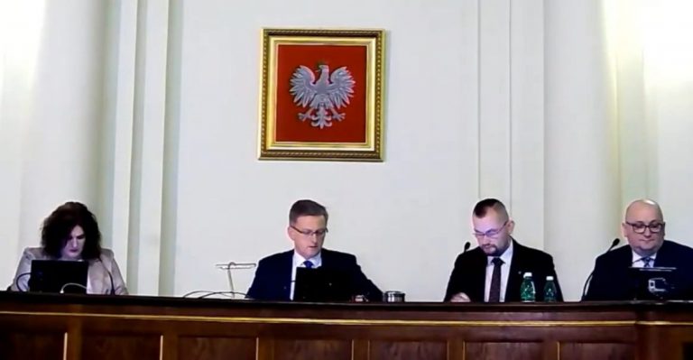 Burza podczas sesji Rady Miasta. Poszło o ulicę Jana Pawła II