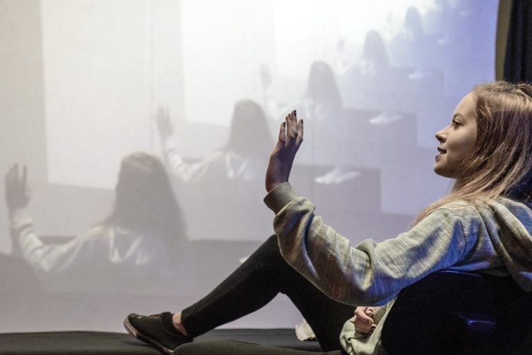 5 stycznia, Nowy Sącz: Teatr Nowy zaprasza na spektakl „Sara”