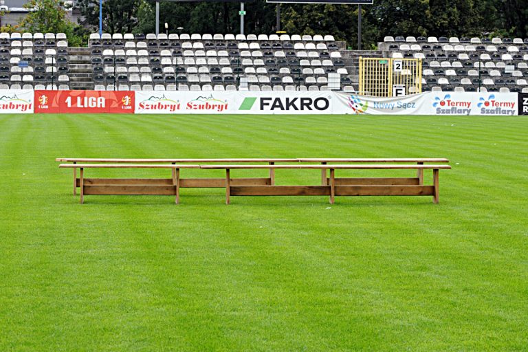Stadion – budować czy modernizować…