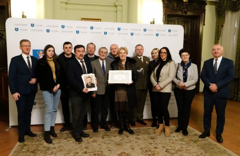 Piotr Giza pośmiertnie mianowany na podporucznika