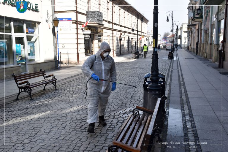 Nowy Sącz jest dezynfekowany
