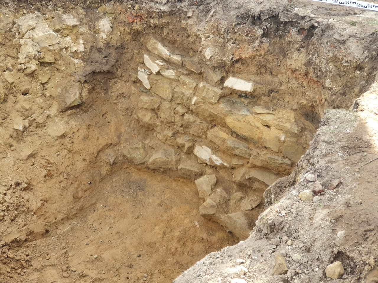 prace archeologiczne, Nowy Sącz, zamek