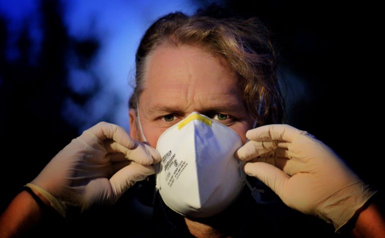 KORONAWIRUS. 152 osoby w Małopolsce pod nadzorem epidemiologiczym. Jedni się boją, inni robią biznes