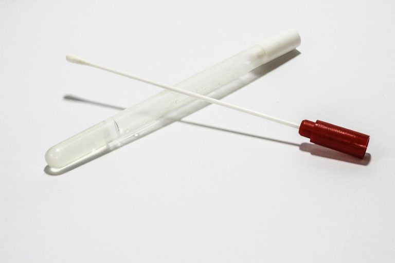 20 tysięcy testów wykrywających koronawirusa dla mieszkańców Małopolski