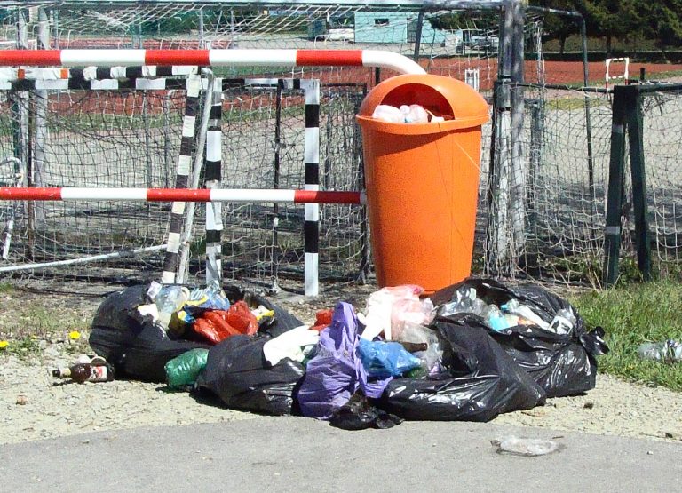 Wiosenne „kwiatki” psują radość z rowerowej eskapady