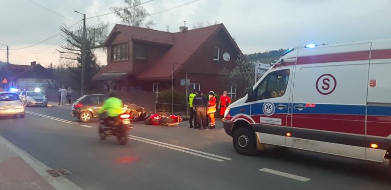 Wypadek w Krynicy-Zdroju. Motocyklista w ciężkim stanie zabrany przez LPR