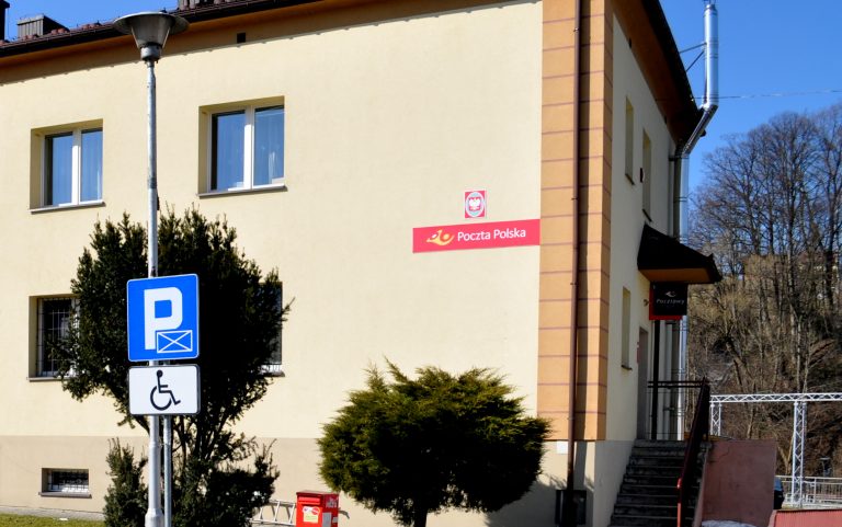 Korzenna: poczta znów czynna. Pracownik z gorączką nie jest chory na COVID-19