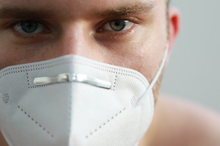 KORONAWIRUS RAPORT – 10 kwietnia. Zmarł kolejny zakażony mieszkaniec Małopolski