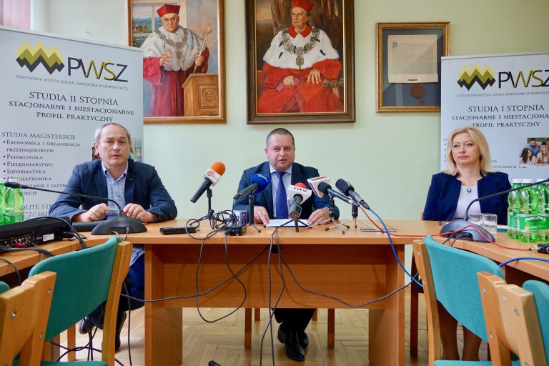 Nowy rok akademicki na sądeckiej PWSZ. Będą nowe kierunki i dłuższa rekrutacja