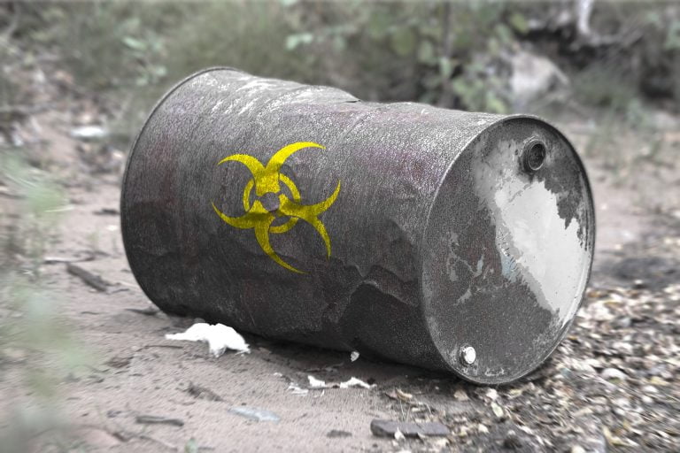 Śmieciowa mafia przywiozła do Gorlic 5 700 ton śmiertelnie niebezpiecznych odpadów. Jest akt oskarżenia