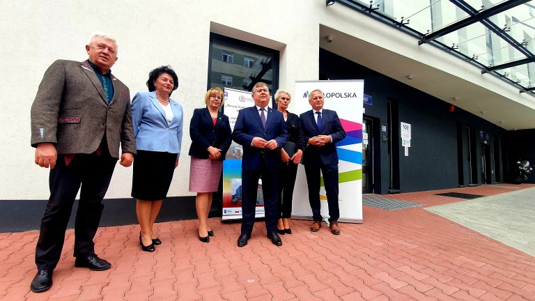 Sądecki Szpital będzie częścią Małopolskiego Centrum Onkologii. Powstaną też nowe oddziały