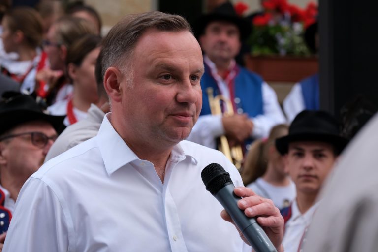Prezydent Andrzej Duda przyjedzie do Gorlic pożegnać ,,Basię”. Prokuratura opublikowała protokół z przesłuchania