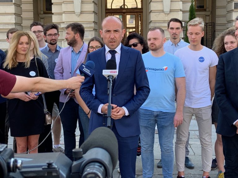 Borys Budka w Nowym Sączu: Trzaskowski gwarantuje dobre relacje z Unią Europejską