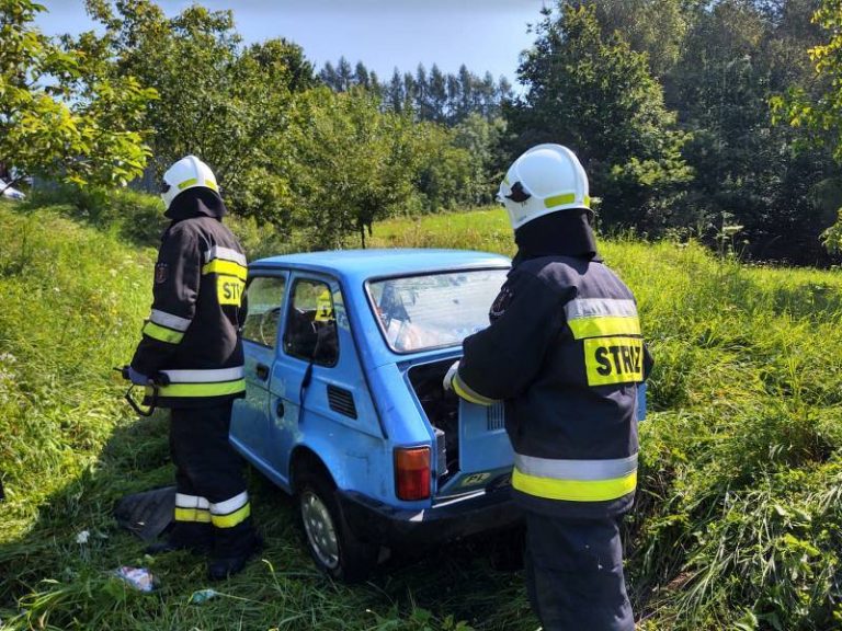 Chomranice: maluch w rowie, kierowca w szpitalu