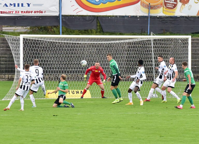 I liga. Sandecja z punktem, odwołane mecze